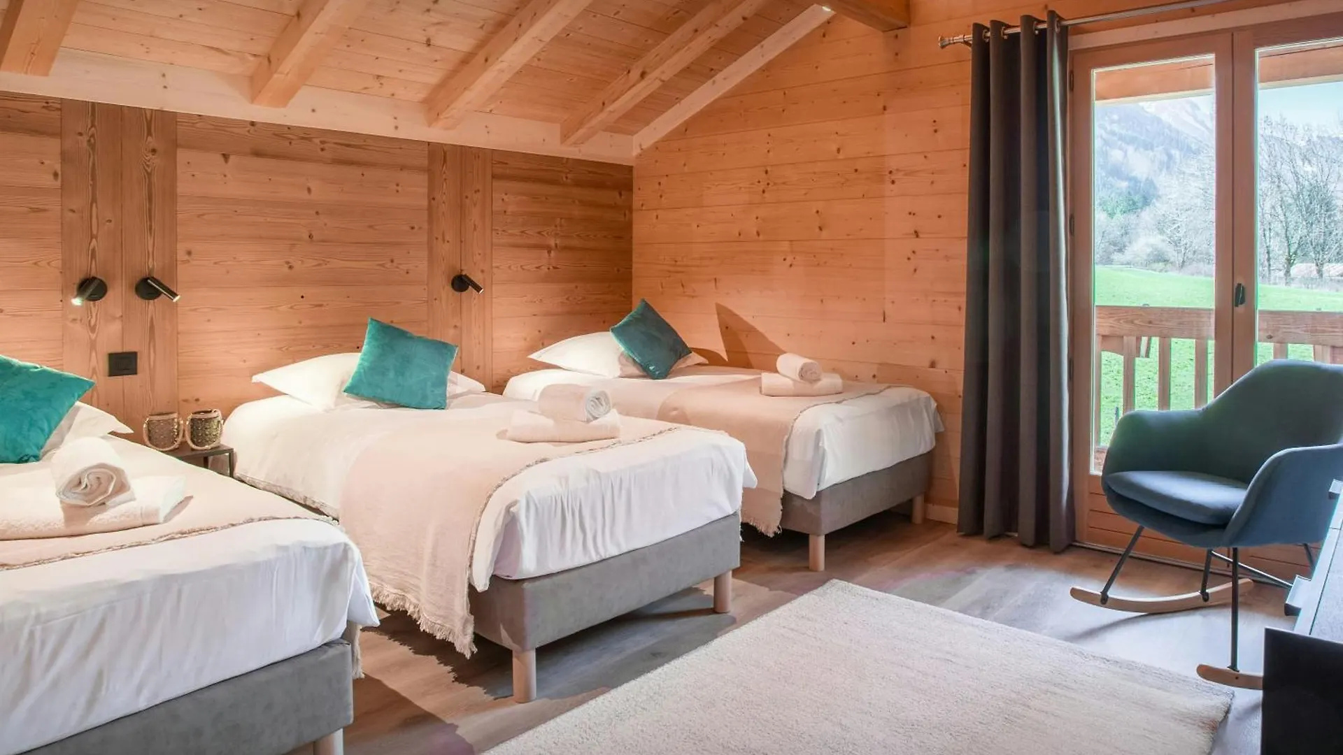 Chalet Julena - Ovo Network Thones 0*,  France