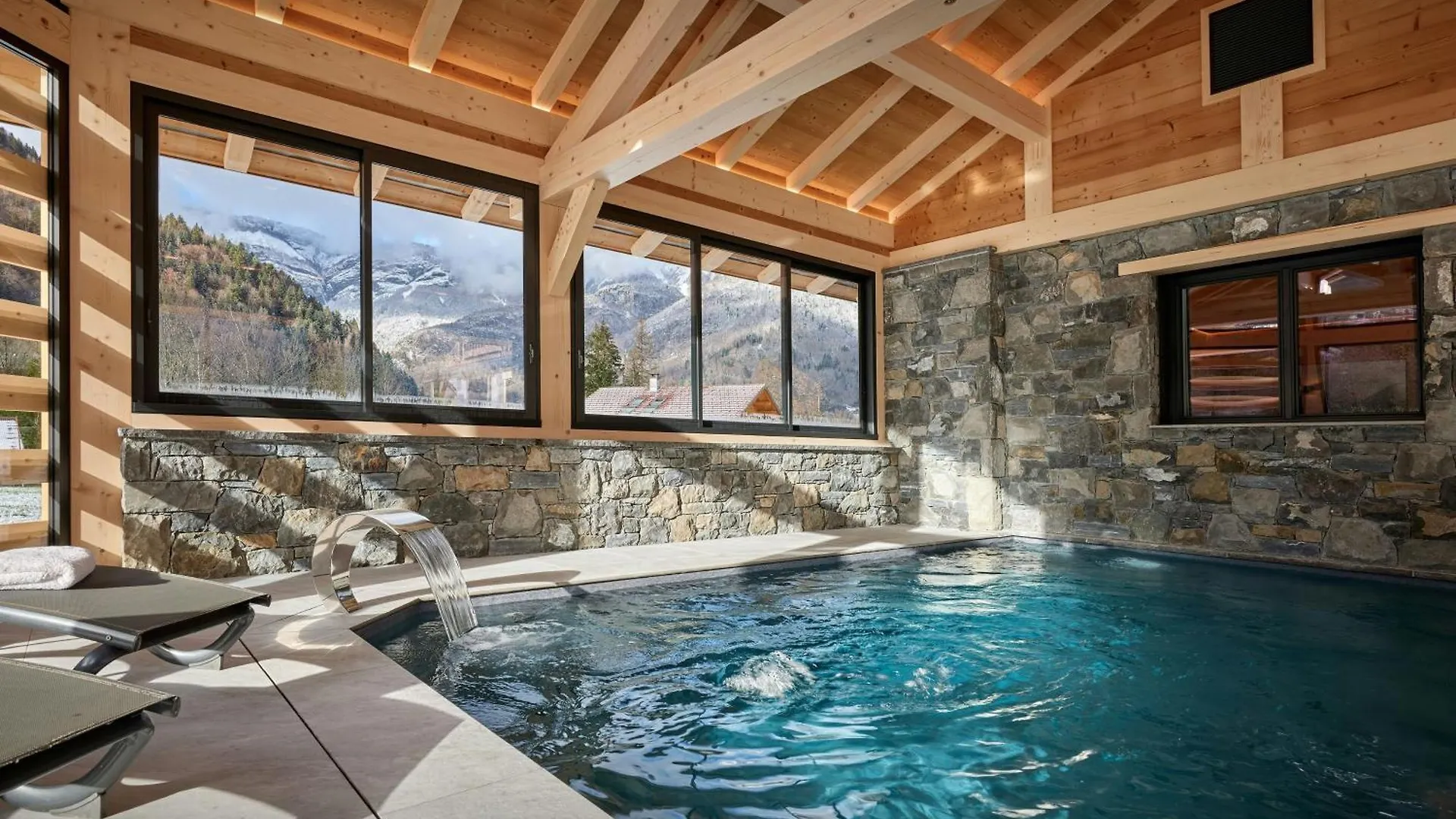 Chalet Julena - Ovo Network Thones